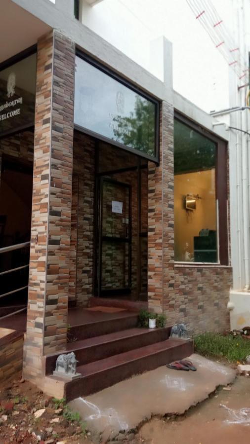 Amaran Hotels Мадурай Екстериор снимка